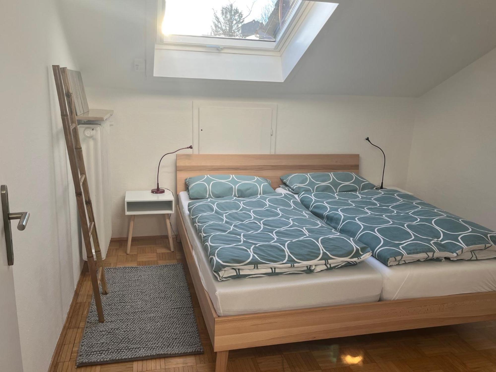 Helle, Ruhige Ferienwohnung Mit Balkon Bad Tolz Exterior photo